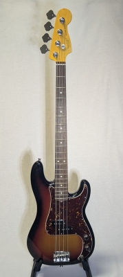 Store Special Product - Fender - American Professional II Precision Bass, Rosewood Fingerboard - 3-Colour Sunburst